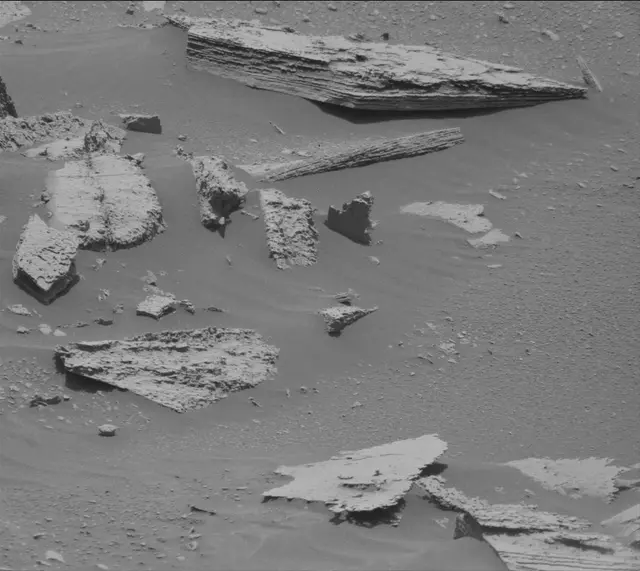 Sol 4028: Mast Camera (Mastcam)
