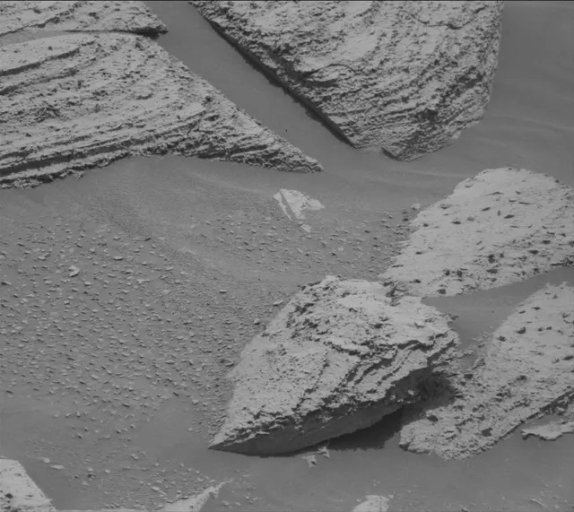 Sol 4028: Mast Camera (Mastcam)