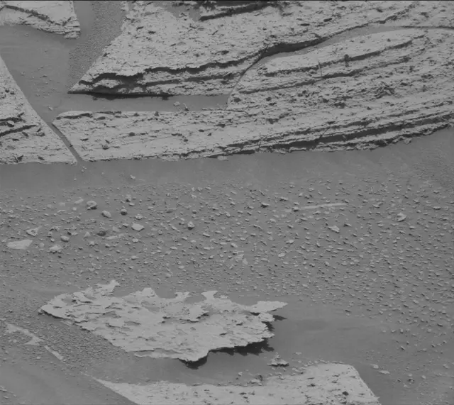 Sol 4028: Mast Camera (Mastcam)