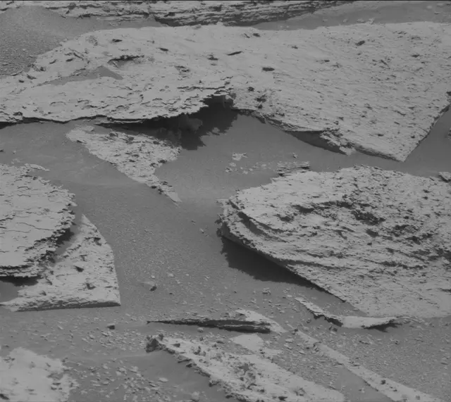 Sol 4028: Mast Camera (Mastcam)