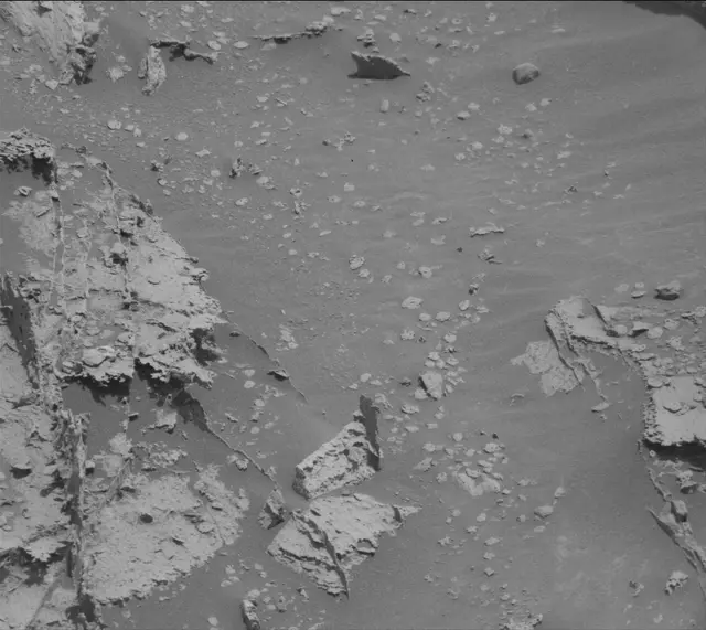 Sol 4028: Mast Camera (Mastcam)