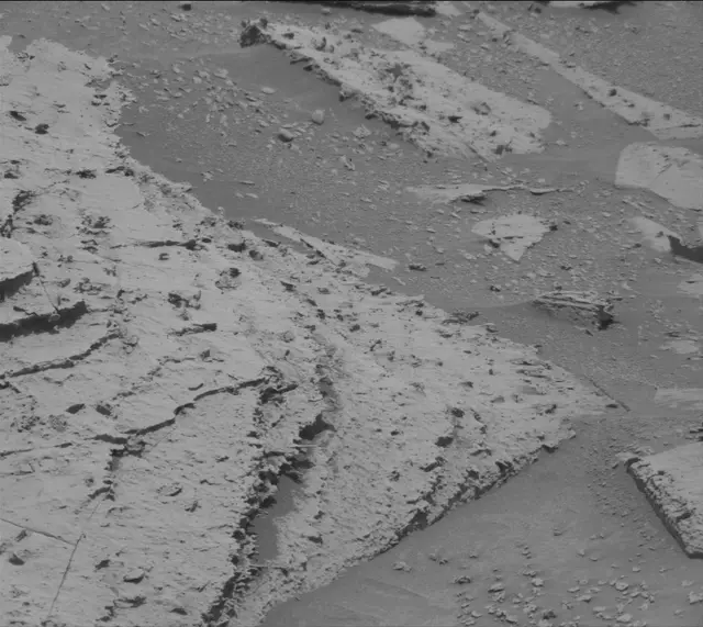 Sol 4028: Mast Camera (Mastcam)