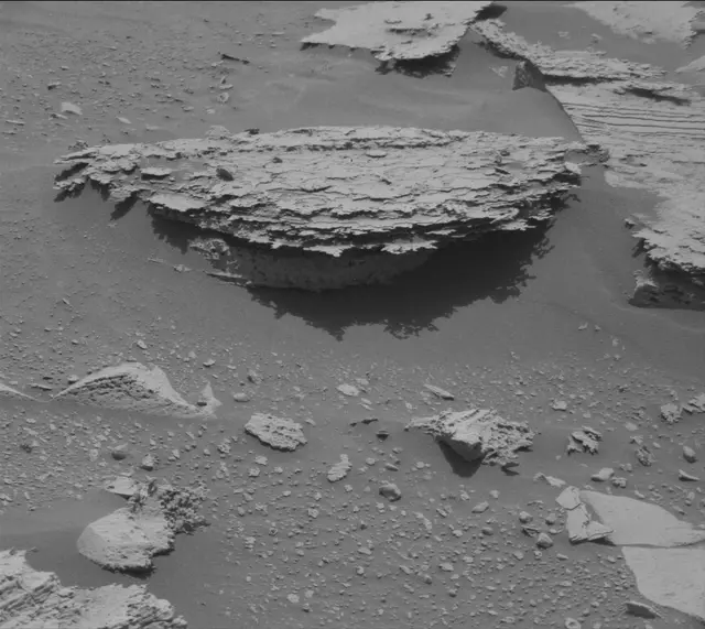 Sol 4028: Mast Camera (Mastcam)