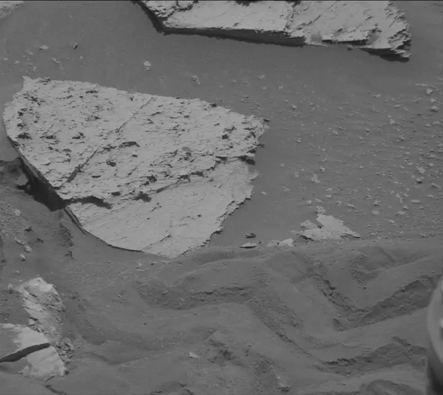 Sol 4028: Mast Camera (Mastcam)
