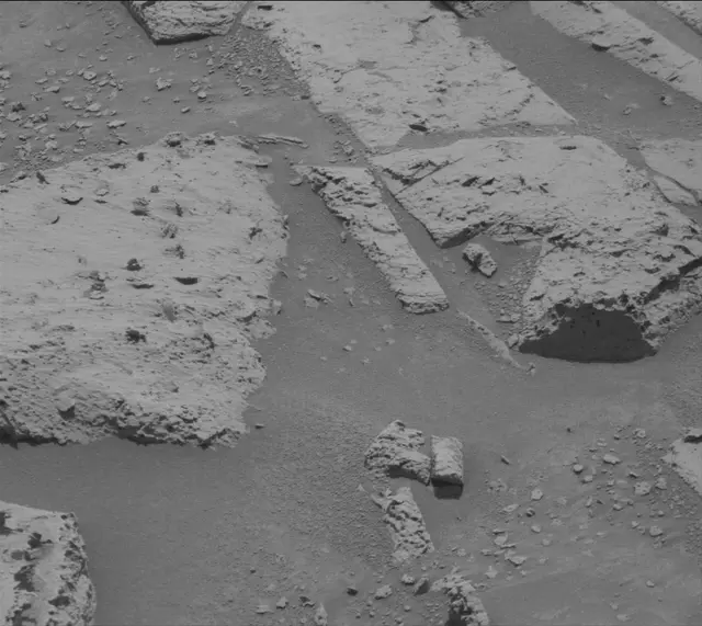 Sol 4028: Mast Camera (Mastcam)
