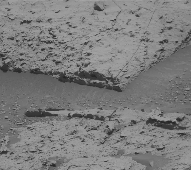 Sol 4028: Mast Camera (Mastcam)