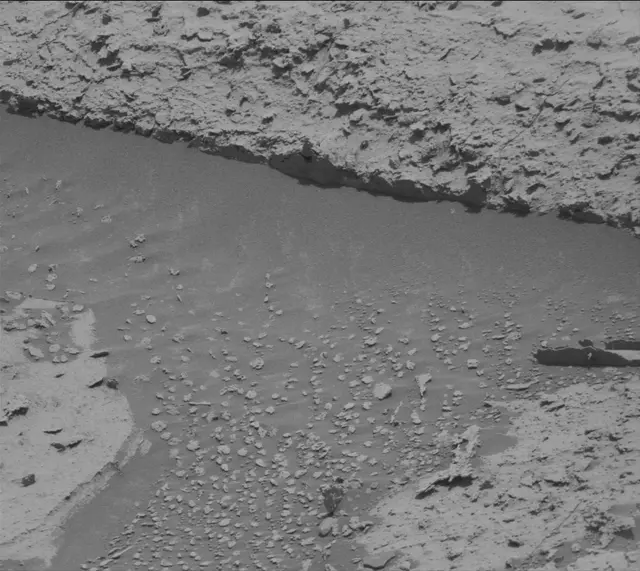 Sol 4028: Mast Camera (Mastcam)
