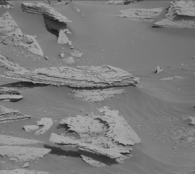 Sol 4028: Mast Camera (Mastcam)