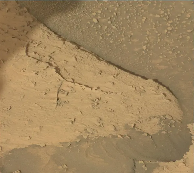 Sol 4028: Mast Camera (Mastcam)