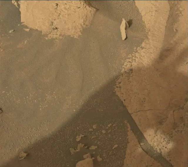 Sol 4028: Mast Camera (Mastcam)