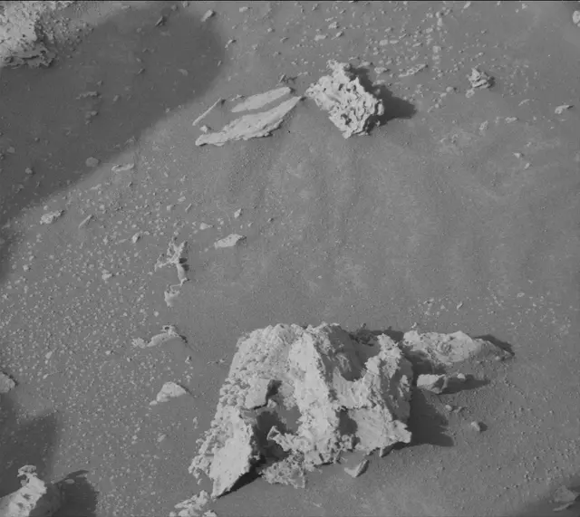 Sol 4028: Mast Camera (Mastcam)