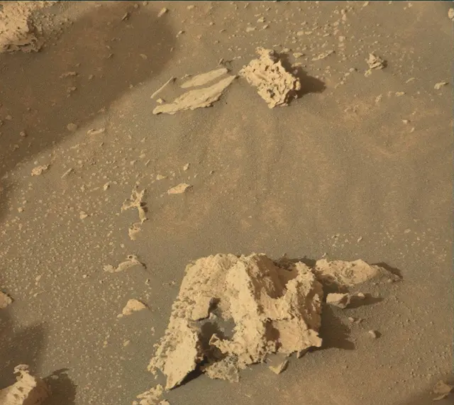 Sol 4028: Mast Camera (Mastcam)