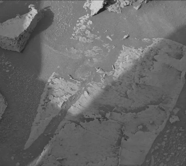 Sol 4028: Mast Camera (Mastcam)