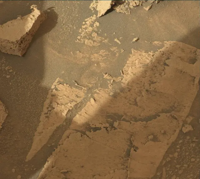 Sol 4028: Mast Camera (Mastcam)