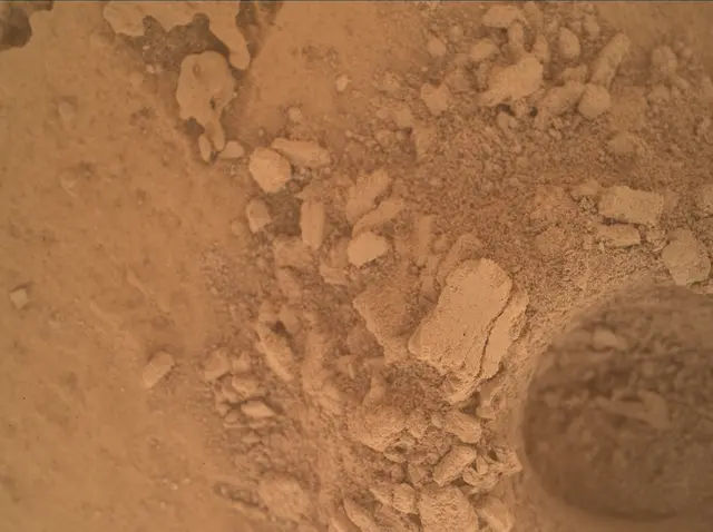 Sol 4028: Mars Hand Lens Imager (MAHLI)