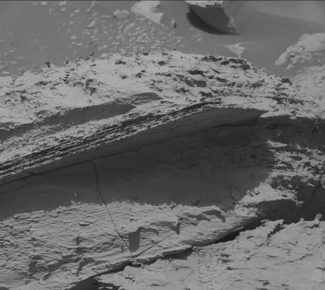 Sol 4030: Mast Camera (Mastcam)