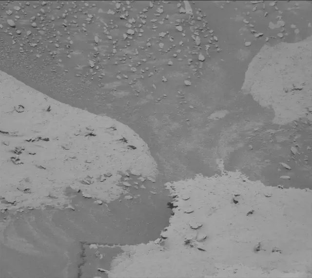 Sol 4030: Mast Camera (Mastcam)
