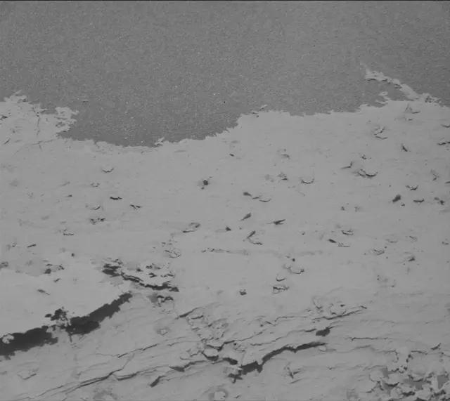 Sol 4030: Mast Camera (Mastcam)