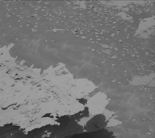 Sol 4030: Mast Camera (Mastcam)