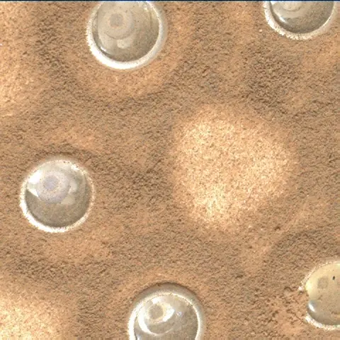 Sol 4030: Mars Hand Lens Imager (MAHLI)