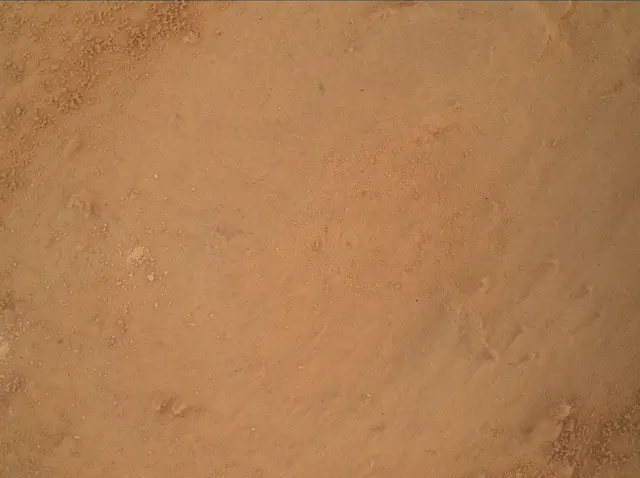 Sol 4030: Mars Hand Lens Imager (MAHLI)