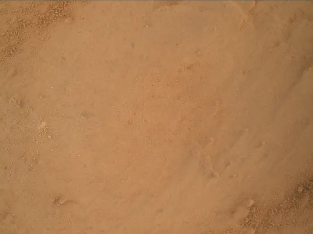 Sol 4030: Mars Hand Lens Imager (MAHLI)