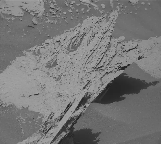 Sol 4032: Mast Camera (Mastcam)