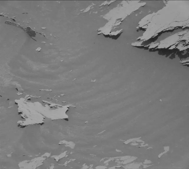 Sol 4032: Mast Camera (Mastcam)