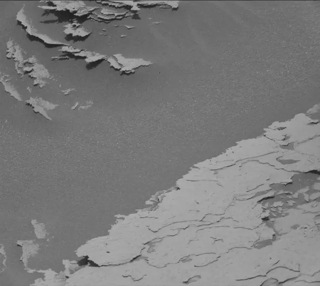 Sol 4032: Mast Camera (Mastcam)