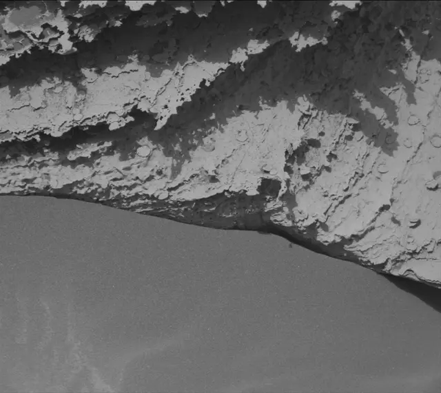 Sol 4033: Mast Camera (Mastcam)
