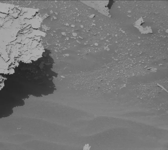 Sol 4033: Mast Camera (Mastcam)