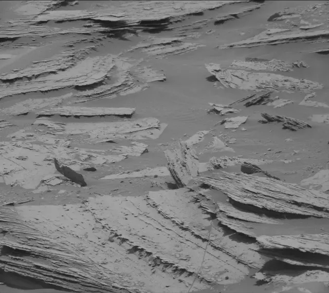 Sol 4033: Mast Camera (Mastcam)
