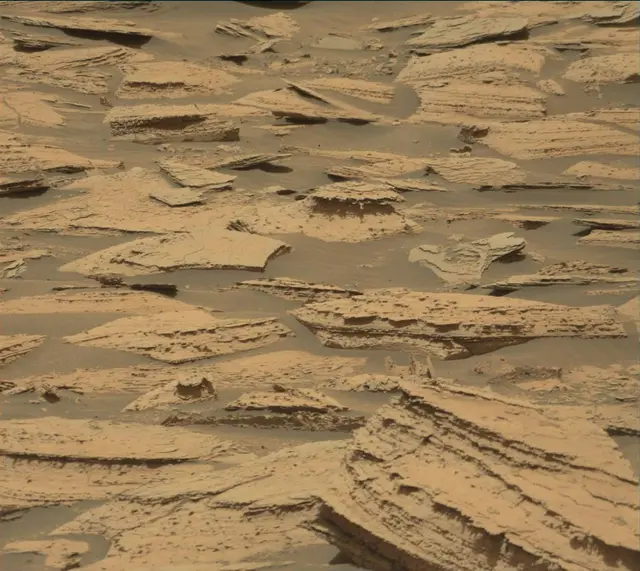 Sol 4033: Mast Camera (Mastcam)
