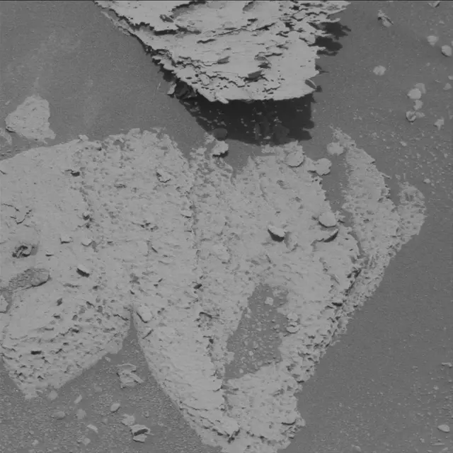 Sol 4033: Mast Camera (Mastcam)