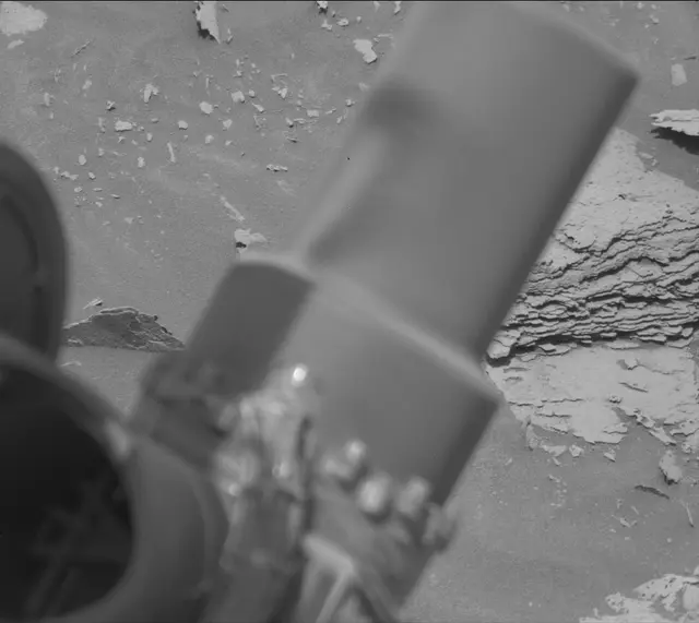 Sol 4033: Mast Camera (Mastcam)