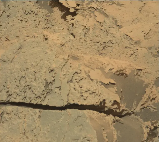 Sol 4033: Mast Camera (Mastcam)