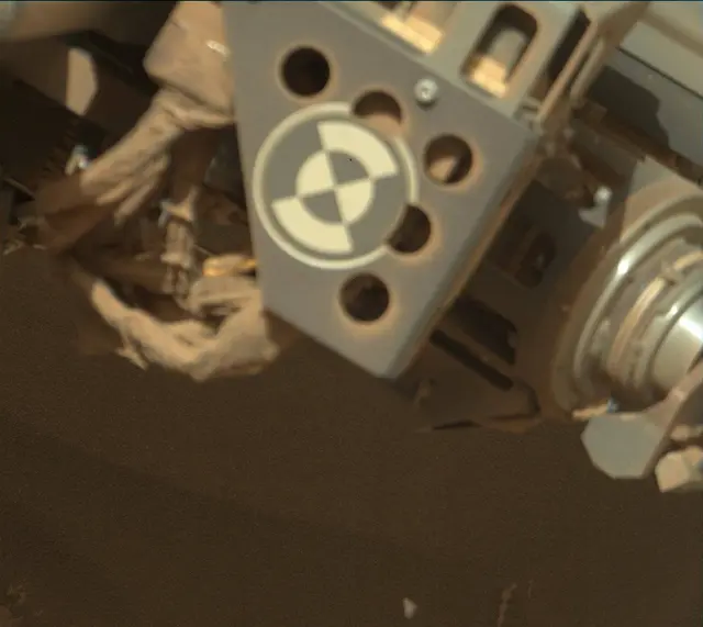 Sol 4033: Mast Camera (Mastcam)