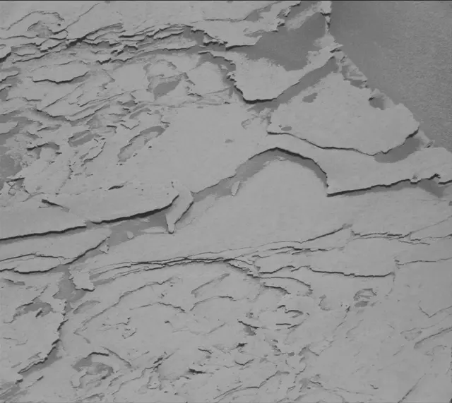 Sol 4035: Mast Camera (Mastcam)