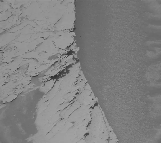 Sol 4035: Mast Camera (Mastcam)