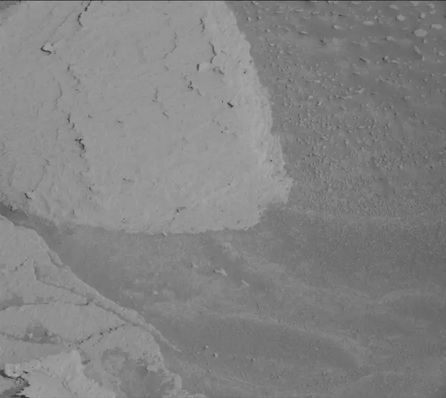Sol 4035: Mast Camera (Mastcam)