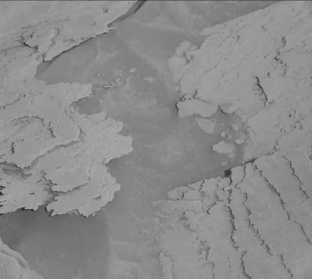 Sol 4035: Mast Camera (Mastcam)