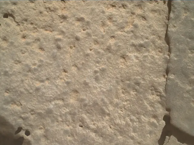 Sol 4035: Mars Hand Lens Imager (MAHLI)