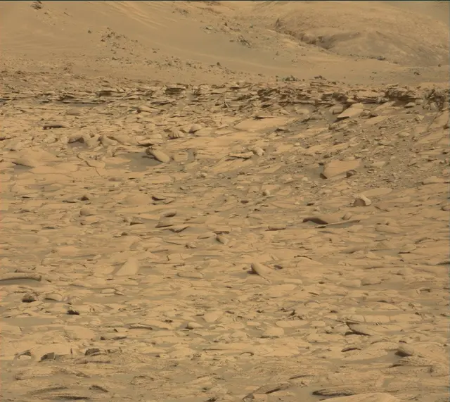 Sol 4037: Mast Camera (Mastcam)