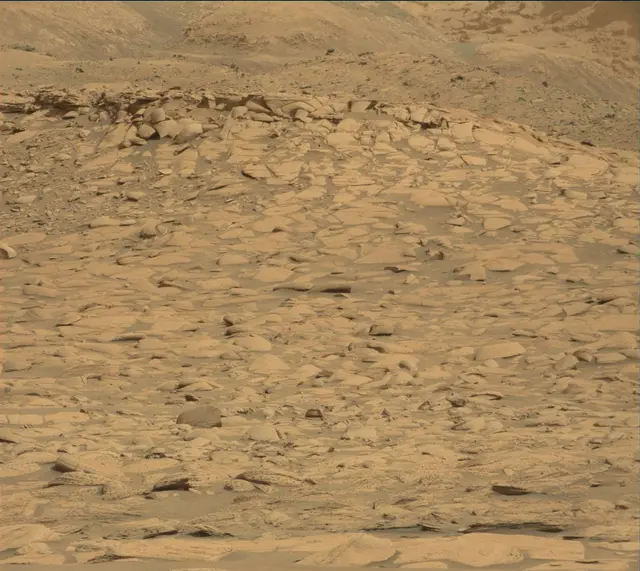 Sol 4037: Mast Camera (Mastcam)