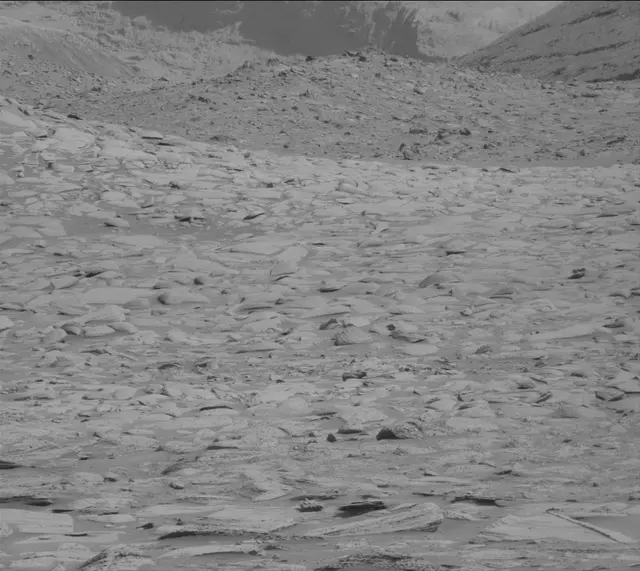 Sol 4037: Mast Camera (Mastcam)