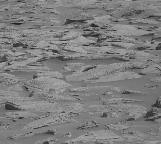 Sol 4037: Mast Camera (Mastcam)