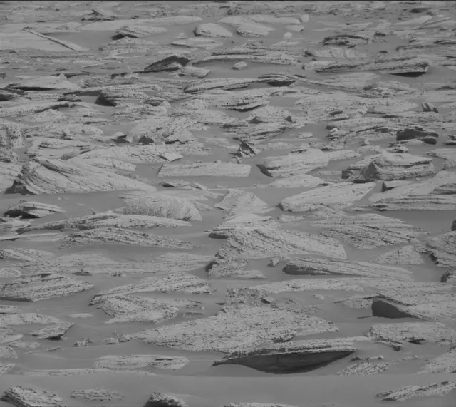 Sol 4037: Mast Camera (Mastcam)