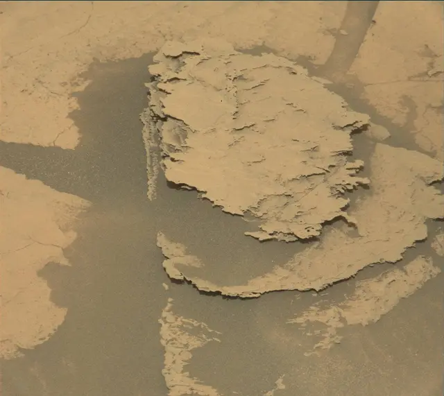 Sol 4037: Mast Camera (Mastcam)