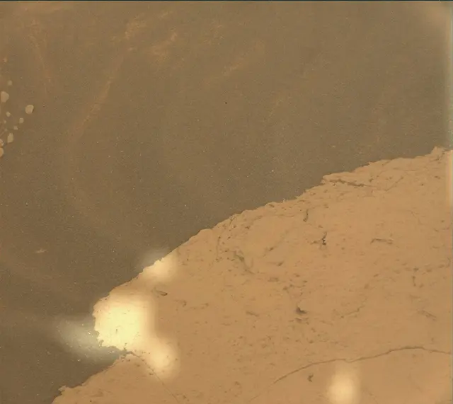 Sol 4037: Mast Camera (Mastcam)