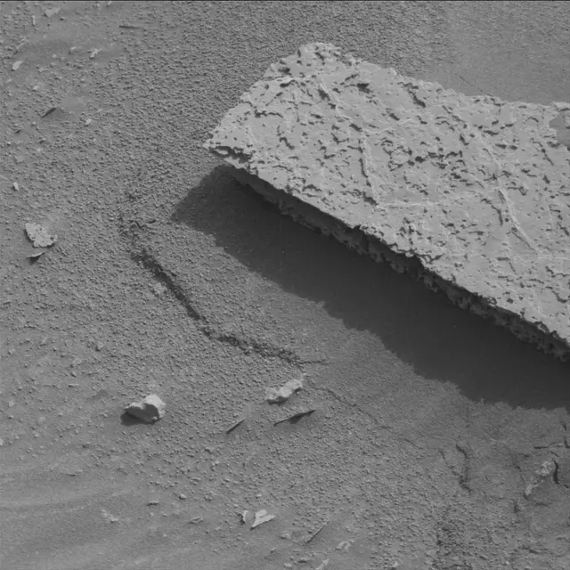Sol 4037: Mast Camera (Mastcam)